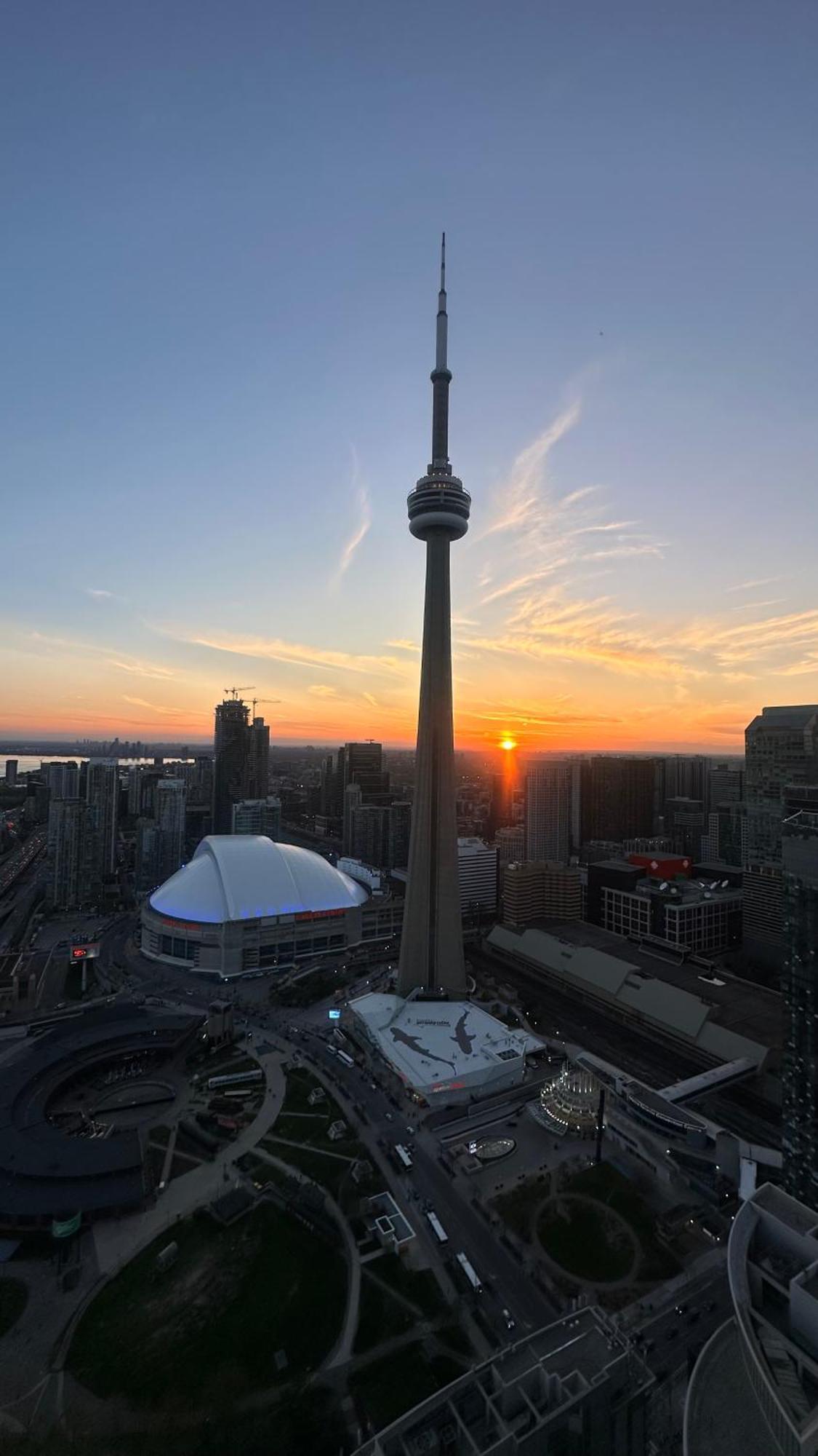 Downtown, Luxury Condo, Cn Tower, Rogers Center, Scocia Arena, Unobstructed View โตรอนโต ภายนอก รูปภาพ